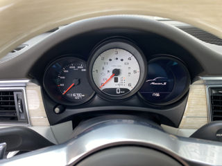 Speedometer in Kilometri(KM) din Miles(MPH) la Porsche Macan Cayman Boxster