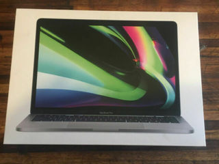 Apple MacBook Pro 13,3" / Model A2338 Retina/ M2/ 8 Ram/ 256 SSD/ TouchBar/ TouchID