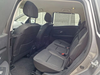 Renault Grand Scenic foto 14