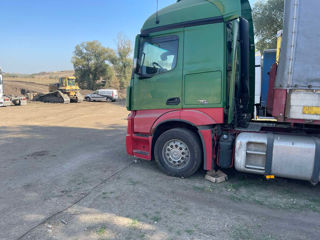 Mercedes Actros 1843 Euro-6 foto 2