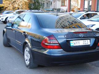 Mercedes E-Class foto 5