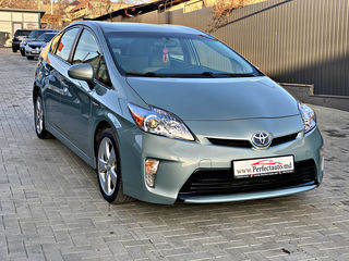 Toyota Prius foto 1