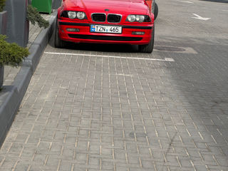 BMW 3 Series foto 1