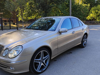 Mercedes E-Class