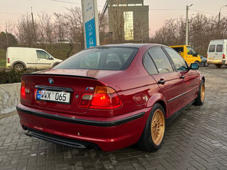 BMW 3 Series foto 4