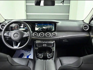 Mercedes E-Class foto 4