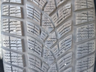 215 60 R17 Goodyear foto 2