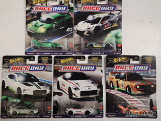 Hot Wheels Premium 2024 Race Day foto 2