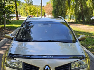 Renault Megane foto 2