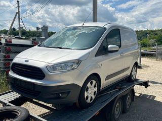 Ford courier foto 4