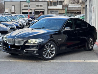 BMW 5 Series foto 4