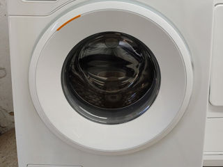 Стиральная машина Miele W1 фото 1