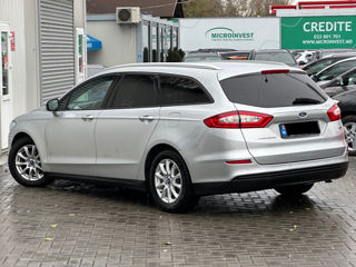 Ford Mondeo foto 5