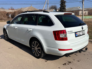 Skoda Octavia foto 3