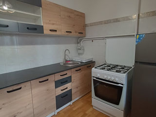 Apartament cu 2 camere, 53 m², Botanica, Chișinău foto 6