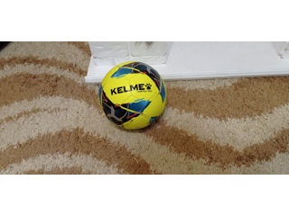 Мяч футбольный оригинал KELME -790 лей. foto 3