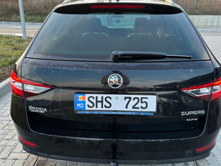 Skoda Superb foto 7