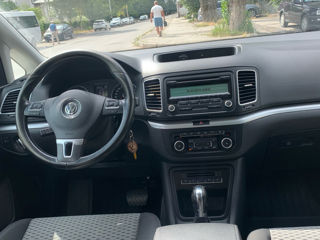 Volkswagen Sharan foto 10