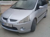 Mitsubishi Grandis foto 6