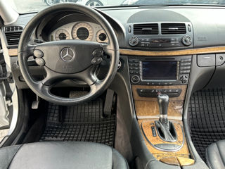 Mercedes E-Class foto 9