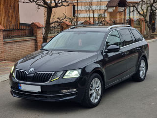 Skoda Octavia foto 2