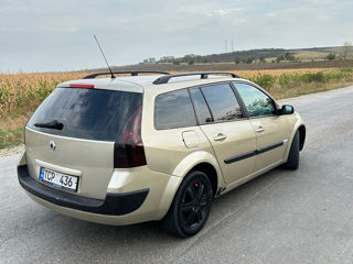 Renault Megane foto 6