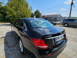 Mercedes E-Class foto 4