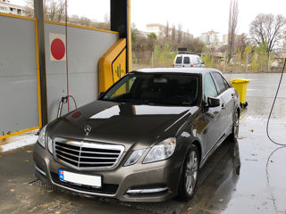 Mercedes E-Class