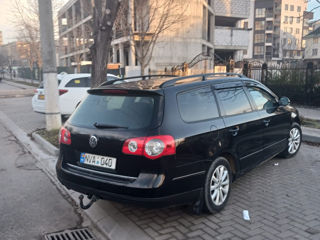 Volkswagen Passat foto 4