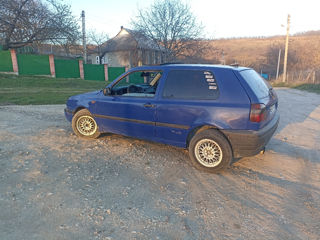 Volkswagen Golf foto 4