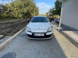 Renault Megane foto 2