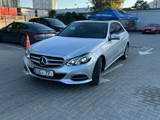 Mercedes E-Class foto 6