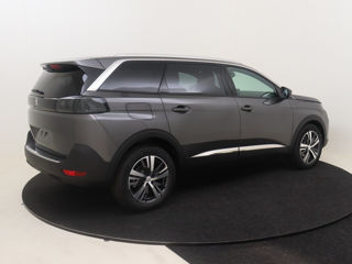 Peugeot 5008 foto 3