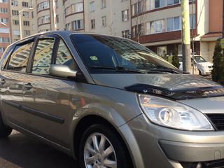 Renault Scenic foto 1