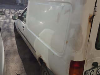 Ford Courier foto 6