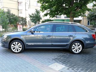 Skoda Octavia foto 3