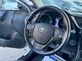 Toyota Auris foto 9