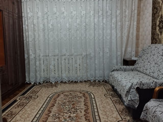 Apartament cu 2 camere, 55 m², Centru, Comrat foto 3