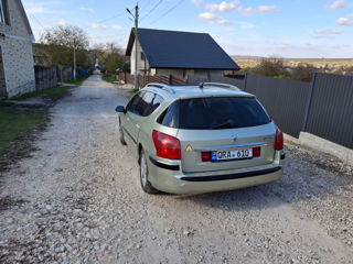 Peugeot 407 foto 4