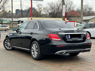 Mercedes E-Class foto 3