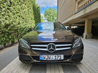 Mercedes C-Class foto 3