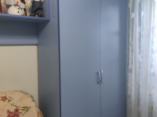 Dulapul si altele/Urgent foto 0