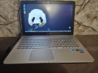 Asus i7,ram8gb,ssd250gb,video2gb