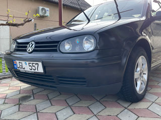 Volkswagen Golf foto 4