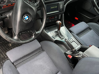 BMW 5 Series foto 8