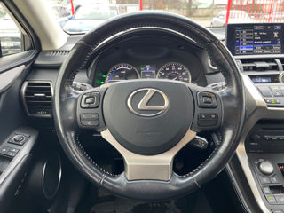 Lexus NX Series foto 8