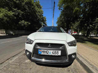 Mitsubishi ASX foto 1