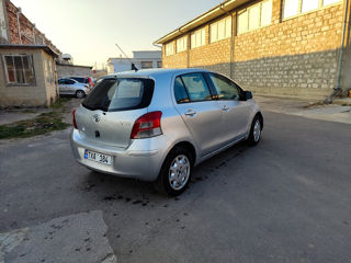 Toyota Yaris foto 5