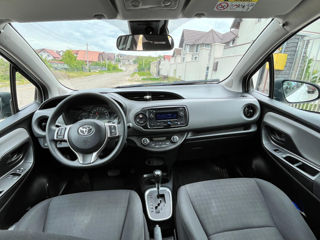 Toyota Yaris foto 3