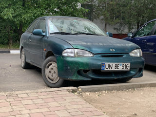 Hyundai Accent foto 2